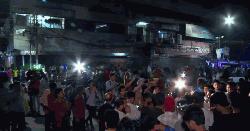 মধ্যরাতেই গুলিস্তানের জিরো পয়েন্ট ছাত্র-জনতার দখলে