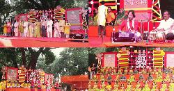 নতুন ধানের ঘ্রাণে মেতে ওঠেছে ঢাবির চারুকলা