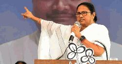 বাংলাদেশে সংখ্যালঘুদের নিরাপত্তায় শান্তিরক্ষী মোতায়েন চায় মমতা