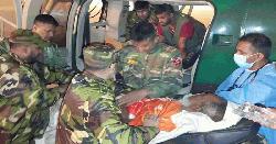 সেনাবাহিনীর হেলিকপ্টারে সিএমএইচে আনা হলো শহীদ আবু সাঈদের বাবাকে