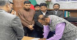 আবাসন সংকট নিরসনে ঢাবি উপাচার্যকে ছাত্রদলের স্মারকলিপি