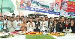 জিয়াউর রহমানের মাজারে বিএনপির শ্রদ্ধা