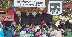 জাবির থিয়েটারে ভর্তিচ্ছুদের জন্য দৃষ্টিনন্দন বিশ্রামাগার ও হেল্পডেস্ক