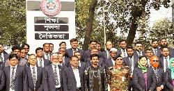 আদমজী ক্যান্টনমেন্ট কলেজে তারুণ্যের উৎসব যোগ দিলেন উপদেষ্টা আসিফ