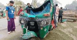 ভালুকায় সড়ক দুর্ঘটনায় নিহত ১, আহত ৪