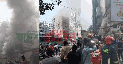 শাহজাদপুরের আবাসিক হোটেলে ভয়াবহ অগ্নিকাণ্ডে চারজনের প্রাণহানি