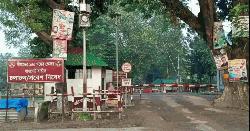 হিলি স্থলবন্দরে পণ্য আমদানি-রপ্তানি বন্ধ