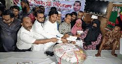 শহীদ আব্দুর রহিমের পরিবারের মাঝে তারেক রহমানের ঈদ  উপহার