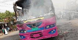 গাজীপুরে বাসচাপায় শিশুসহ নিহত ২, আগুন দিলো বিক্ষুব্ধ জনতা