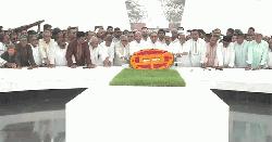 জিয়াউর রহমানের সমাধিতে বিএনপি নেতাদের শ্রদ্ধা