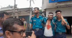 পুলিশের সাথে রিক্সাচালকদের সংঘর্ষে রণক্ষেত্র চট্টগ্রাম