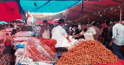 ঐতিহ্যবাহী জামাই মেলার শেষ দিনে উপচে পড়া ভীড়