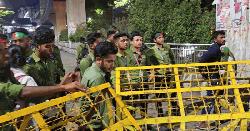 লাঠিচার্জ করে নার্সিং শিক্ষার্থীদের শাহবাগছাড়া করলো পুলিশ, যান চলাচল শুরু
