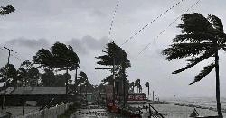 ৫ অঞ্চলে ৬০ কিমি বেগে ঝড়ের আভাস: ১ নম্বর সতর্কসংকেত