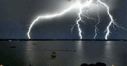 মেঘনায় বজ্রপাতে মাঝির মৃত্যু