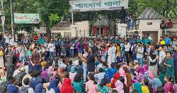 ৪৮ ঘণ্টার আল্টিমেটাম শেষে ফের শাহবাগ থানা ঘেরাও শিক্ষার্থীদের