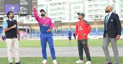 টস হেরে ব্যাটিংয়ে বাংলাদেশ