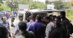 পাবনায় বালুমহাল দখল নিয়ে দুই গ্রুপের সংঘর্ষ, গুলিবিদ্ধ ৬