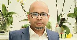 যে কারণে প্রধান উপদেষ্টার পদত্যাগ নিয়ে স্ট্যাটাস তারপর ডিলিট