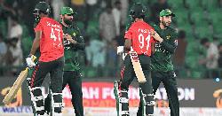 পাকিস্তানের বিপক্ষে সিরিজের শুরুতেই হারল বাংলাদেশ