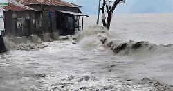নোয়াখালীতে ২৪ ঘণ্টায় ২৮৫ মিমি বৃষ্টি, প্লাবিত উপকূলীয় এলাকা
