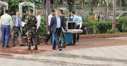 প্রধান উপদেষ্টার সঙ্গে বৈঠকে যোগ দিয়েছেন ২৮টি রাজনৈতিক দলের নেতারা