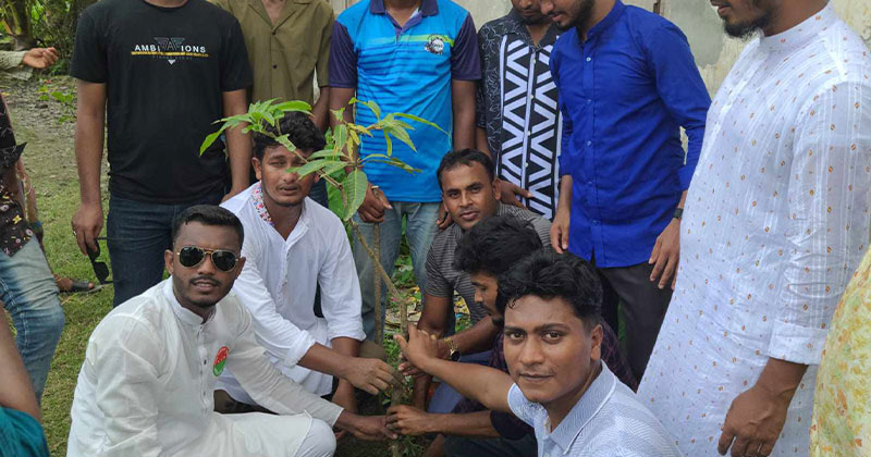 বড়বাইশদিয়া ইউনিয়ন ছাত্রদলের নেতাকর্মীরা