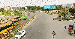 ভোগান্তি ছাড়াই কর্মস্থলে ফিরছে মানুষ