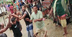 তিতাসে জায়গা সংক্রান্ত বিরোধে দুই পক্ষের সংঘর্ষে আহত ১৫