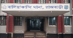 ‘আম্মুকে বালিশচাপা দিয়ে মেরে ফেলেছে আব্বু’