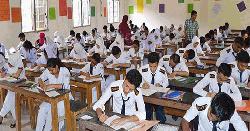 করোনার কারণে এইচএসসি পরীক্ষা পেছানোর দাবি