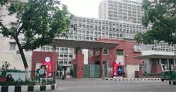 সচিবালয়ে ক্যান্টিন দখল নিয়ে সংঘর্ষ, আহত ৬