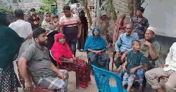 লাশবাহী অ্যাম্বুলেন্সে ডাকাতি, টাকা-স্বর্ণালঙ্কার লুট