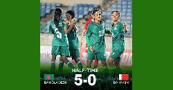 প্রথমার্ধেই ৫ গোলের চমকে এগিয়ে বাংলাদেশ নারী ফুটবল দল