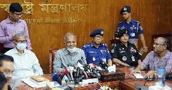 আসিফ মাহমুদের ব্যাগে ম্যাগজিন, যা বললেন স্বরাষ্ট্র উপদেষ্টা