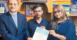 অবশেষে এক হলেন হিরো আলম-রিয়ামনি
