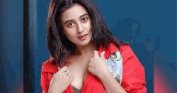 শুটিং সেট থেকে হাসপাতালে স্বস্তিকা, কী হয়েছে অভিনেত্রীর