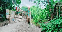 কোটি টাকার ব্রিজেও গেলো না লক্ষ মানুষের ভোগান্তি 