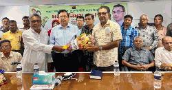 শ্রমিকের ঘামে গড়া দেশ কোনো অপশক্তির হাতে তুলে দেয়া যাবে না : শিমুল বিশ্বাস