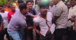চাকু মানিক গেল জেলে, ধরতে গিয়ে পুলিশের এএসআই আহত