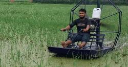 বিমানের পর জুলহাস এবার বানালেন দ্রুতগতির নৌকা