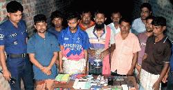 গোবিন্দগঞ্জে যৌথবাহিনীর অভিযানে ১০ জুয়াড়ি আটক 