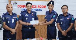 টাঙ্গাইলে ট্রেইনি রিক্রুট কনস্টেবলদের প্রশিক্ষণ সমাপনী 