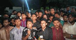 পুরান ঢাকায় ব্যবসায়ী হত্যার ঘটনায় উত্তাল ঢাবি
