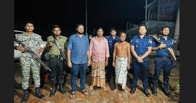 ফাঁসিয়াখালীতে পাহাড়ি ছড়াখাল থেকে অবৈধভাবে গভীর রাতে বালু উত্তোলনের দায়ে ২ জনকে গ্রেফতার করে কারাদণ্ড দিয়েছে ভ্রাম্যমান আদালত।