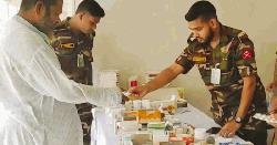 টাঙ্গাইলে সেনাবাহিনীর চিকিৎসাসেবা 