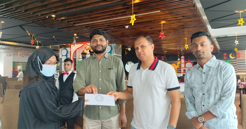 শহীদ আবদুল হালিমের কন্যাকে আর্থিক সহায়তা প্রদান করেন এবং তার পড়ালেখায় সর্বাত্মক পাশে থাকার প্রত্যয় ব্যক্ত করেন।