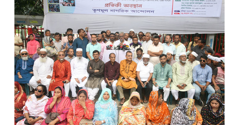 ফারুক বলেন, “আমাদের নেতা তারেক রহমান একটি কথাই বলে যাচ্ছেন দেশের দরকার গণতন্ত্র, সংবাদপত্রের স্বাধীনতা।”