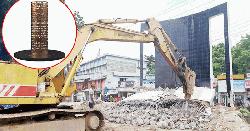 যশোরে ভেঙে ফেলা হলো বঙ্গবন্ধু মুর‌্যাল