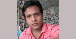 অনলাইন জুয়ায় নিঃস্ব হয়ে পল্লী চিকিৎসকের আত্মহত্যা 